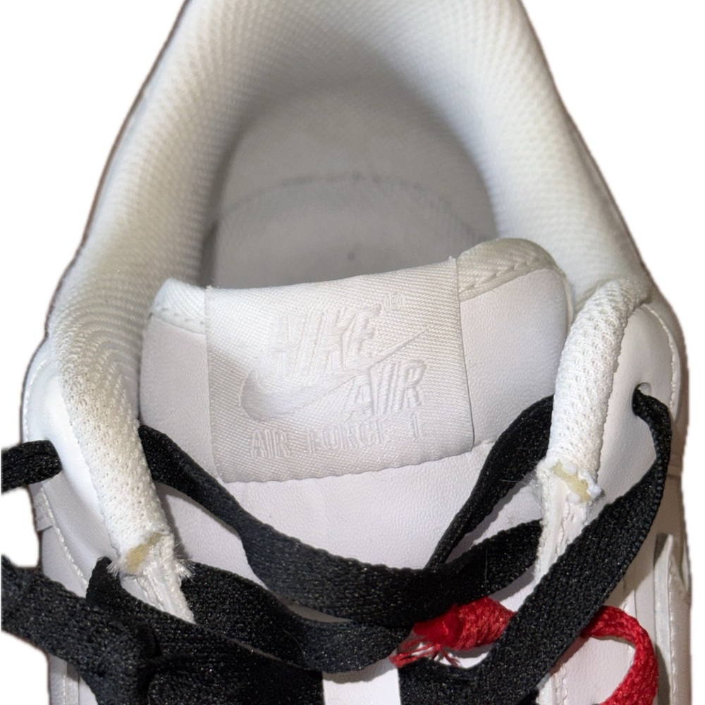 Nike White airforce low tops with Red and Black Accents - Picture 4 of 5
